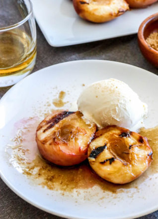 grilled-peaches-ob欧宝体育recipes